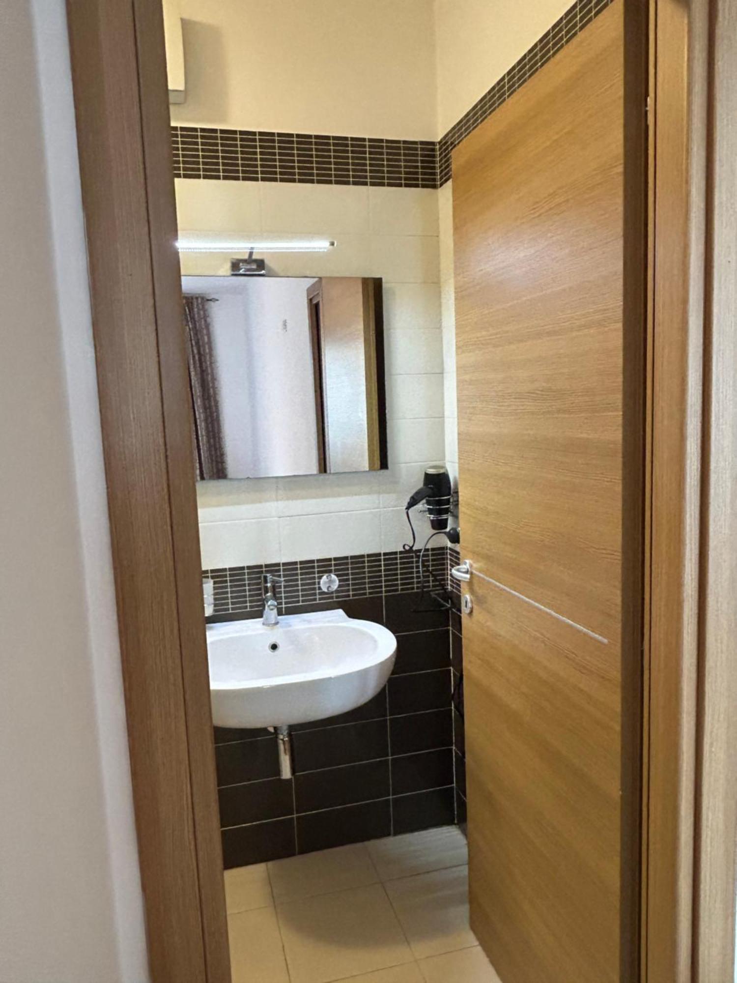 Dina Suite Рим Екстер'єр фото
